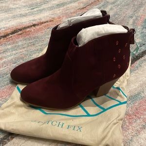 NWT Violet & Red Jordan embroidered bootie - burgundy 8.5